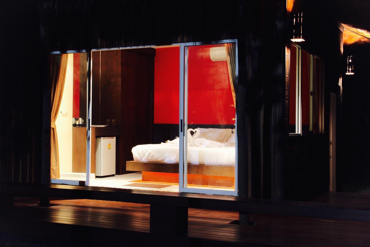 Singha Rubber Tree Hotel Sai Yok Ngoại thất bức ảnh