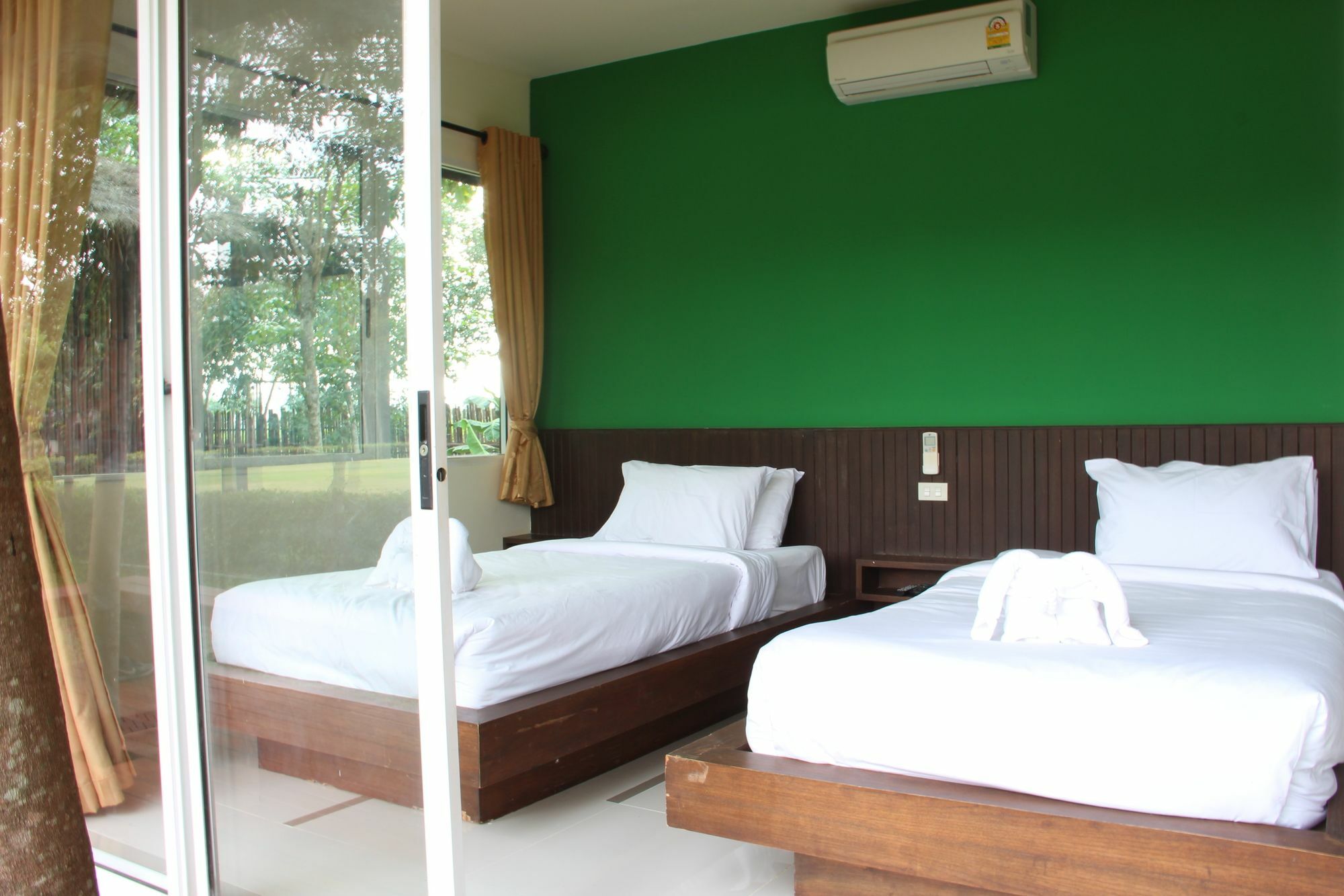 Singha Rubber Tree Hotel Sai Yok Ngoại thất bức ảnh